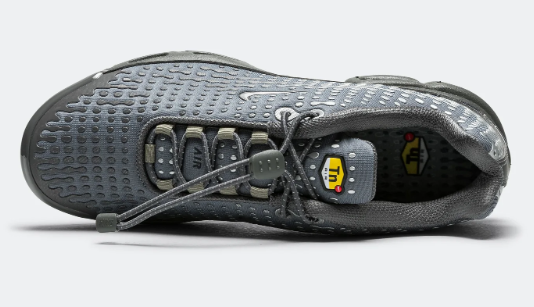 Nike Air Max Plus VII Men's Sneaker