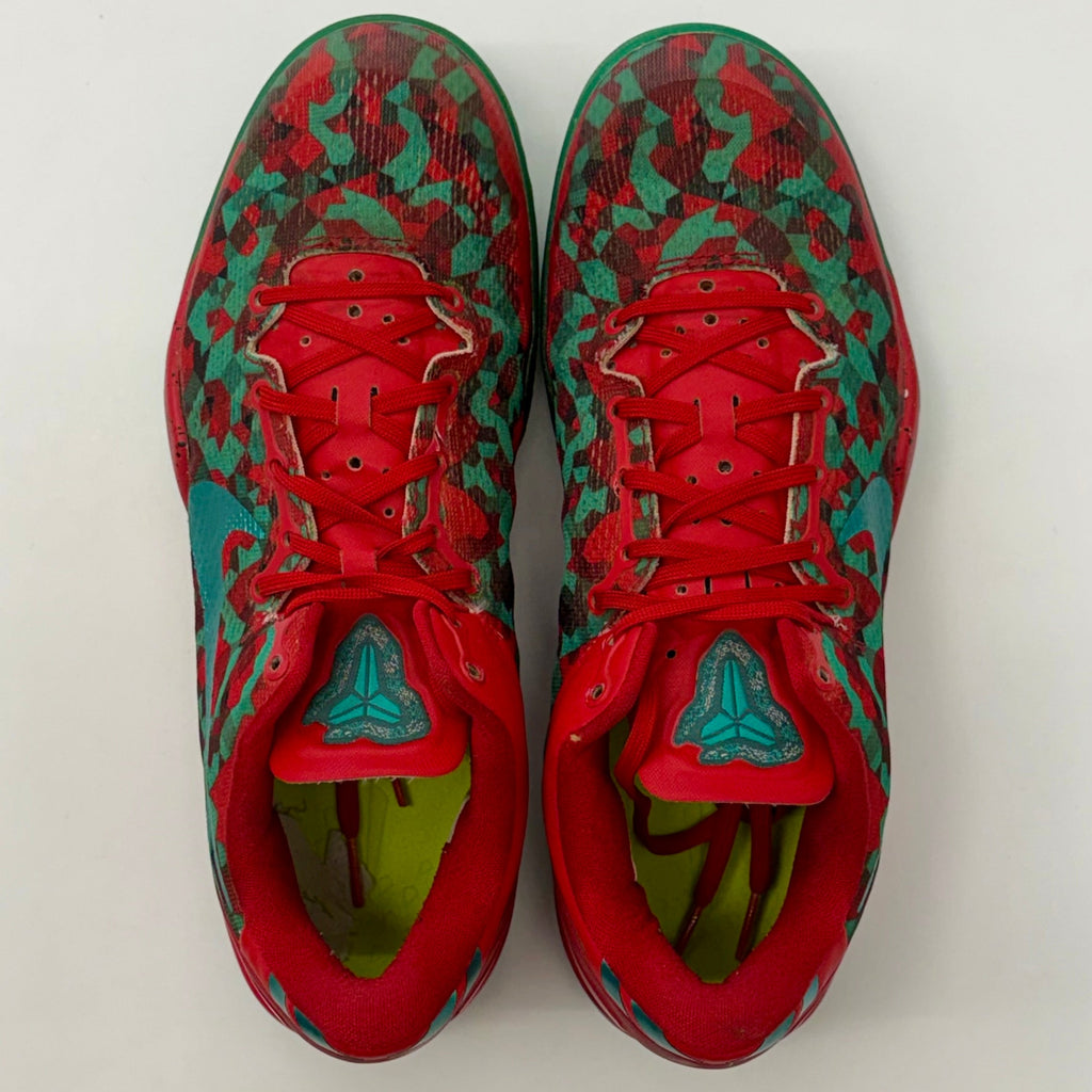 Nike ID Kobe 8 Grinch Christmas