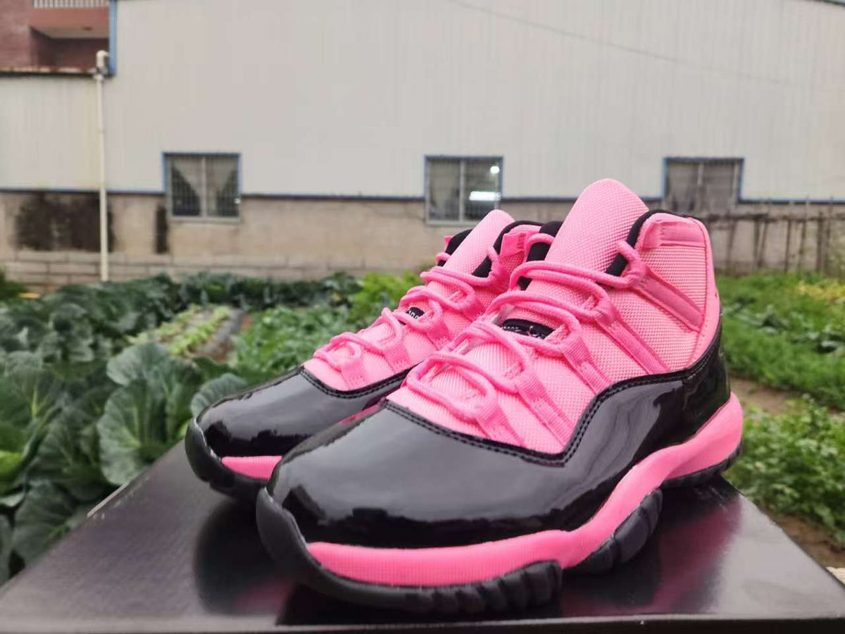 Air Jordan 11 Retro 'Pink/Black' Sneaker