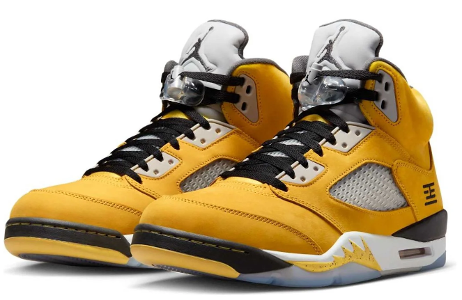 Air Jordan 5 Retro Sneakers