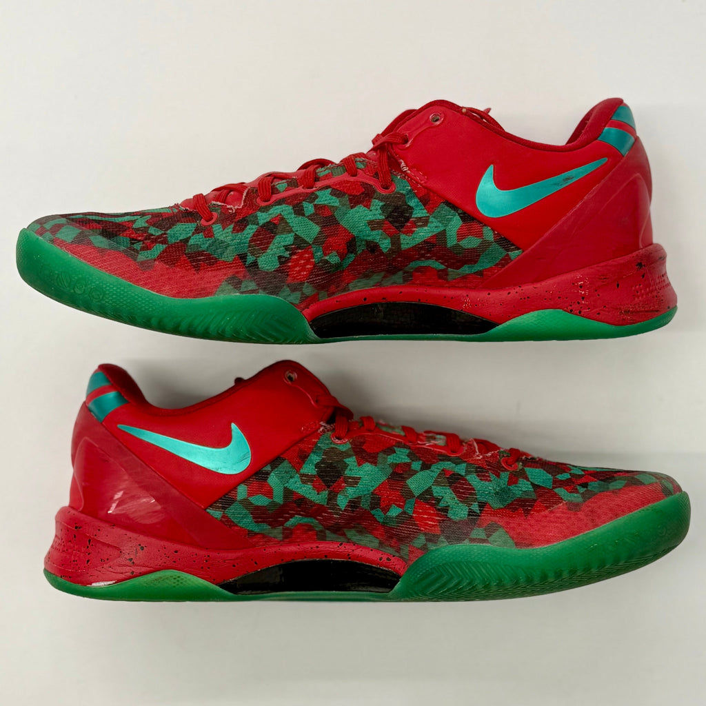 Nike ID Kobe 8 Grinch Christmas