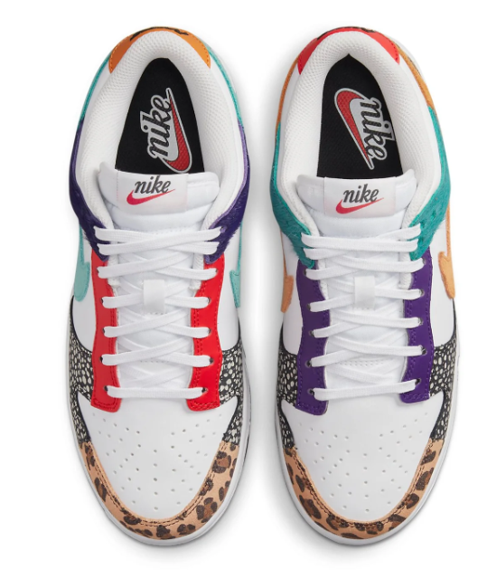 Nike Dunk Low SE Women's Sneakers