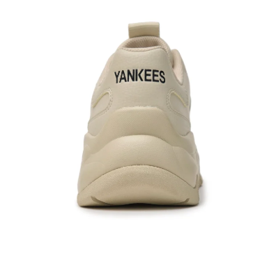 MLB Big Ball Chunky A New York Yankees Sneakers Beige