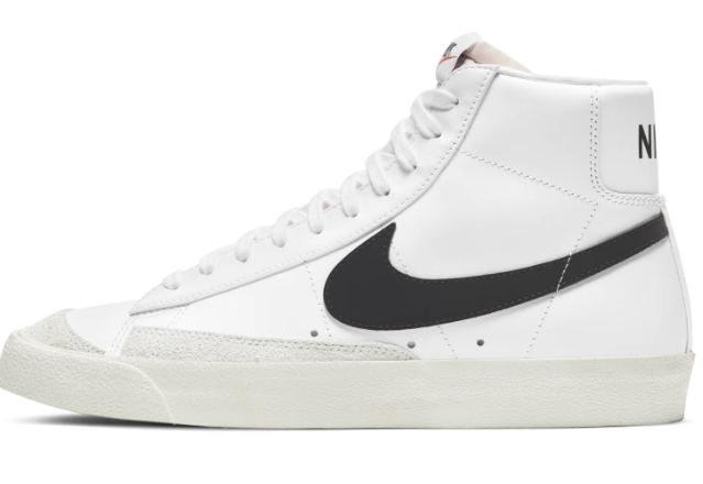 Nike Blazer Mid '77 Vintage White Black BQ6806-100
